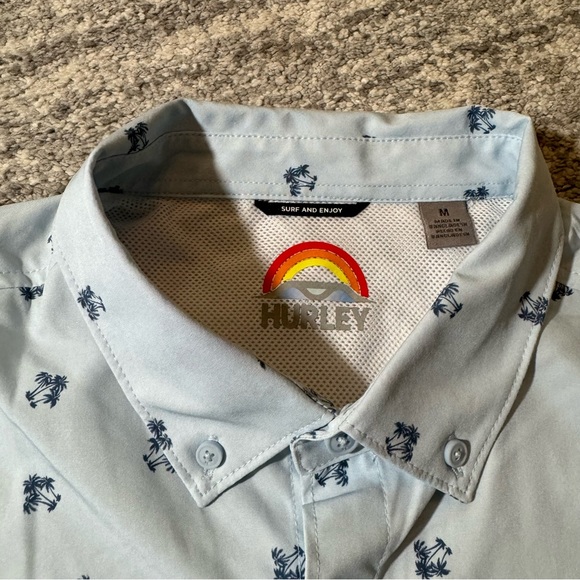 MEN’S HURLEY BUTTON DOWN - Picture 3 of 4